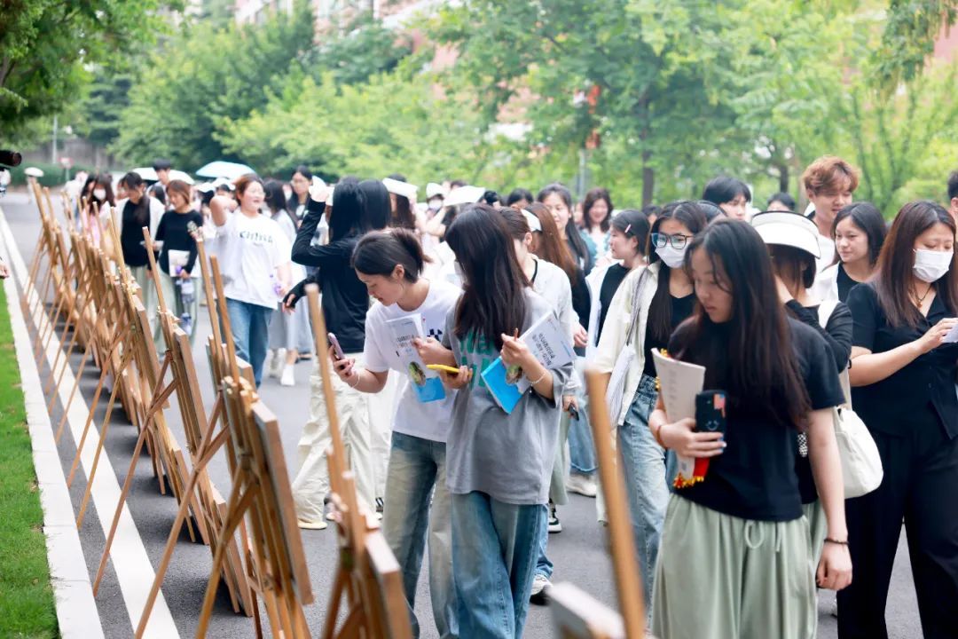 “童心·童画”幼儿绘画优秀作品展成功举办