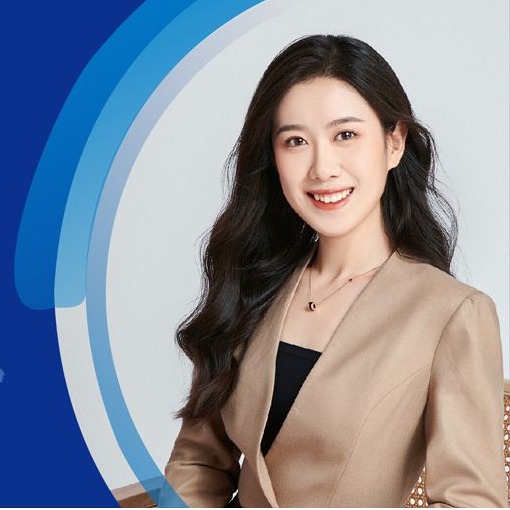 李文静：央视特邀主持人，她的梦想从城院启航