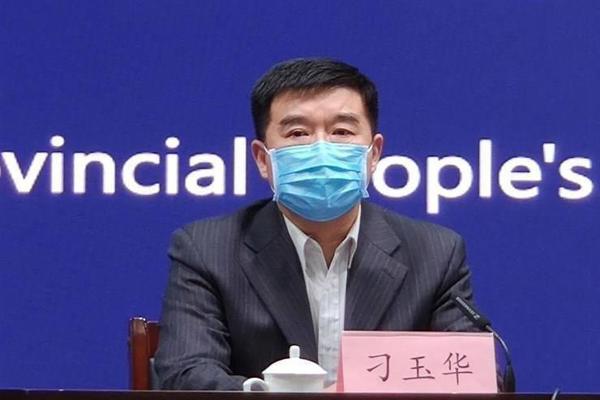 省教育厅党组成员、副厅长刁玉华就河南高校毕业生就业相关问题答记者问