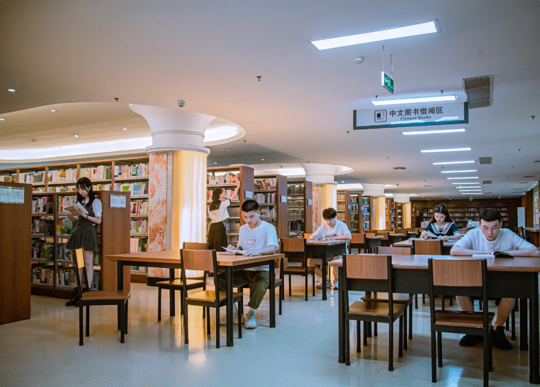 郑州城市职业学院